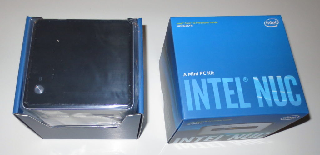 Die Verpackung des Nuc ist nicht viel größer als der Nuc selbst